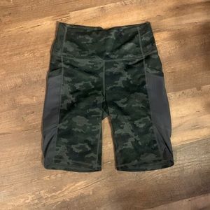 FABLETICS biker shorts!